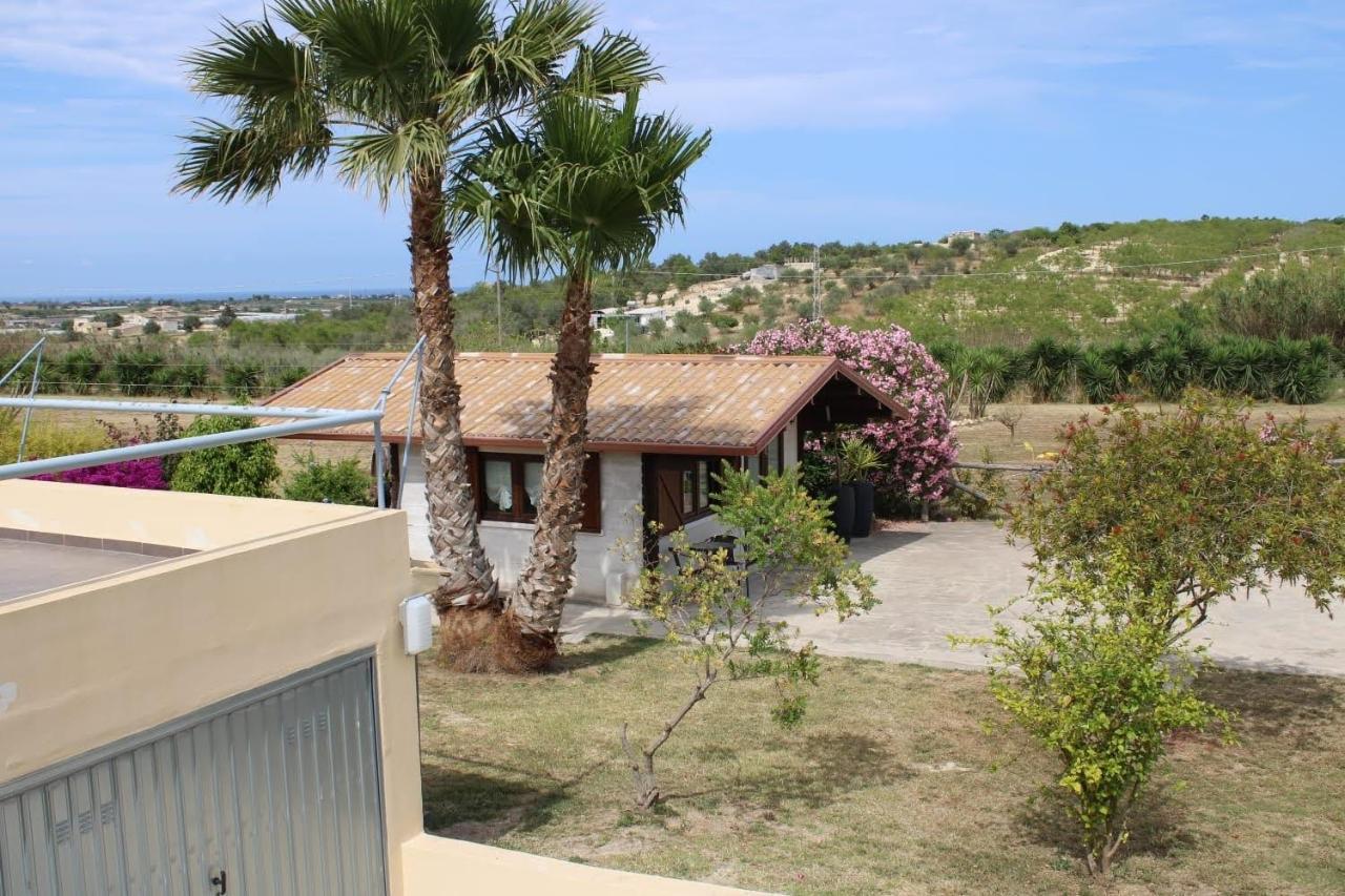 Chalet Bianca Βίλα Pachino Εξωτερικό φωτογραφία